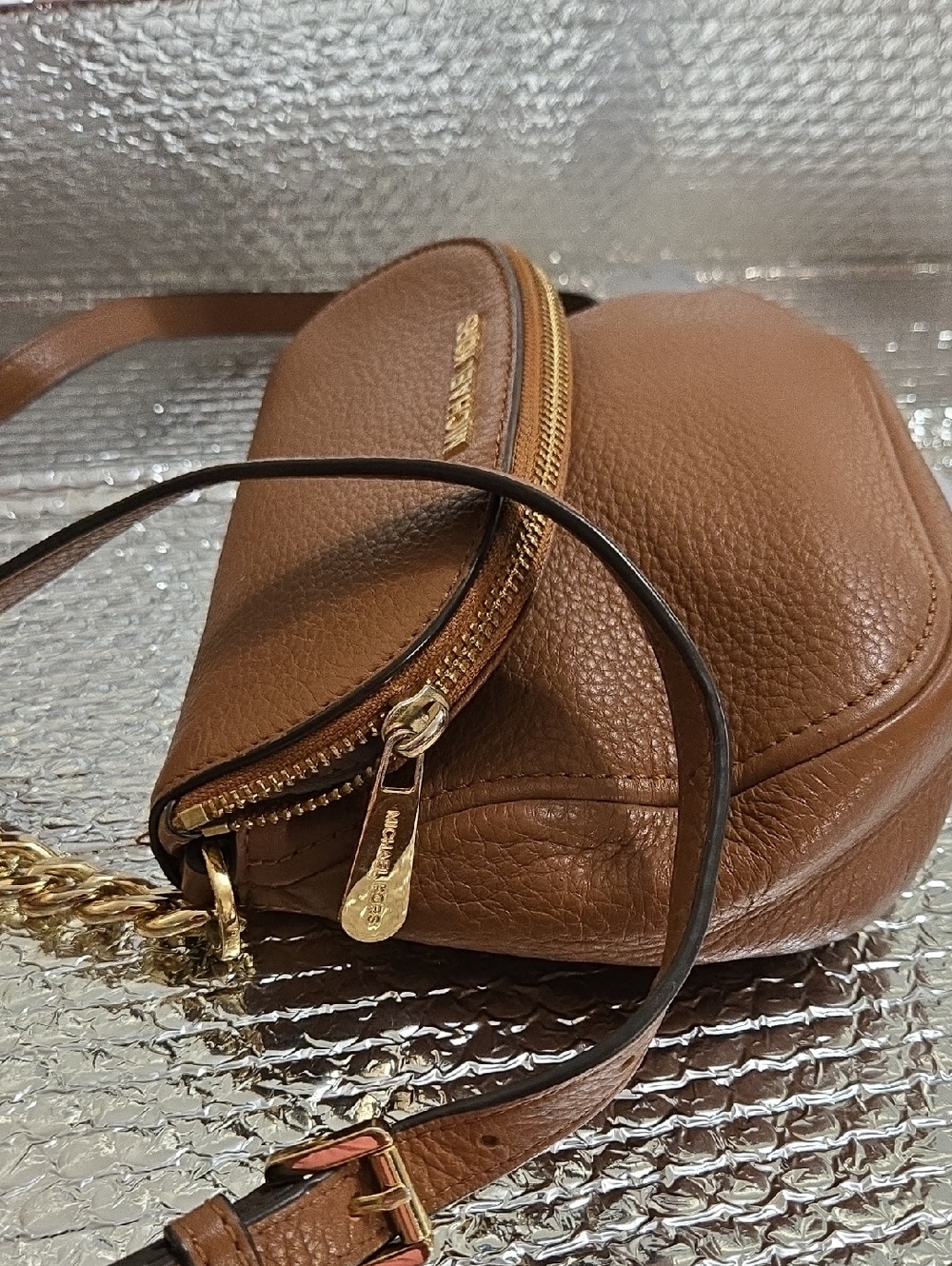 MICHAEL KORS Tan Pebbled Leather Crossbody Saddle Bag - Picture 10 of 10